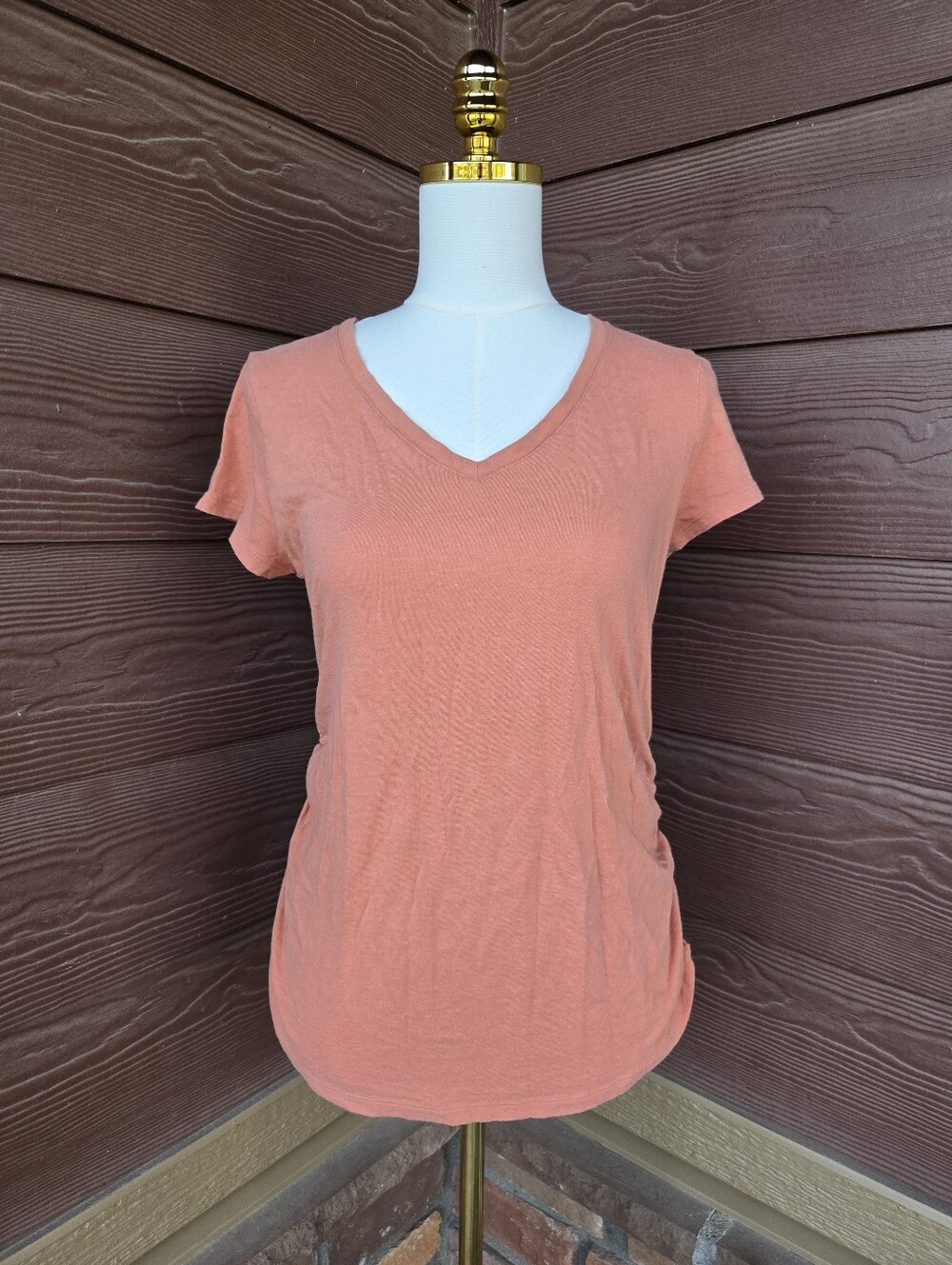 Isabel Maternity by Ingrid & Isabel Coral V-Neck Short Sleeve Tee – Size Medium